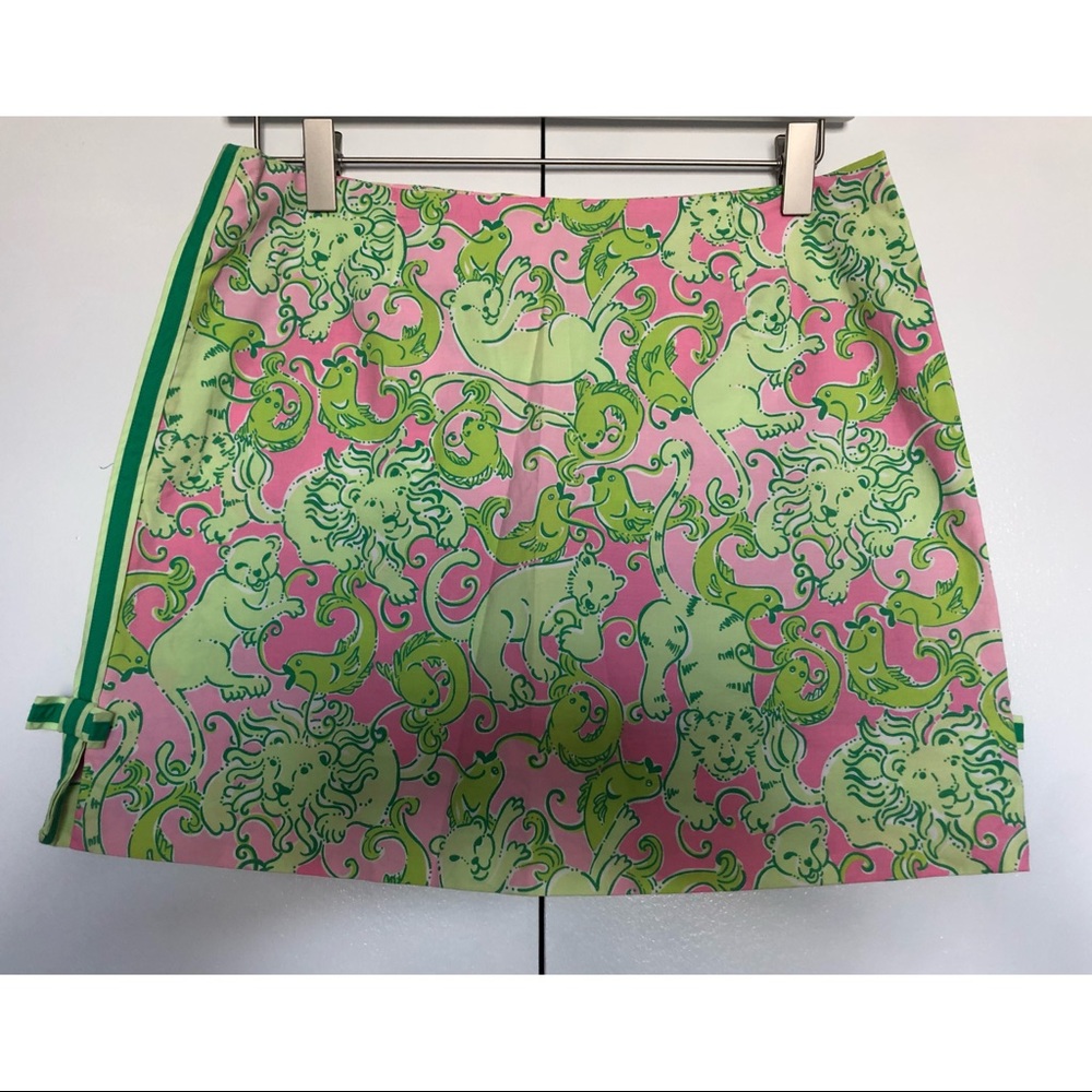 Lilly Pulitzer skort size 6 (“fried catfish”)
